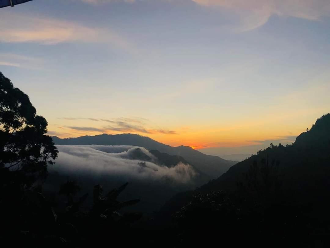 مبيت وإفطار إيلا La Montagna المظهر الخارجي الصورة