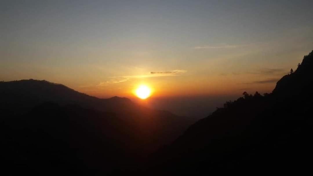 مبيت وإفطار إيلا La Montagna المظهر الخارجي الصورة